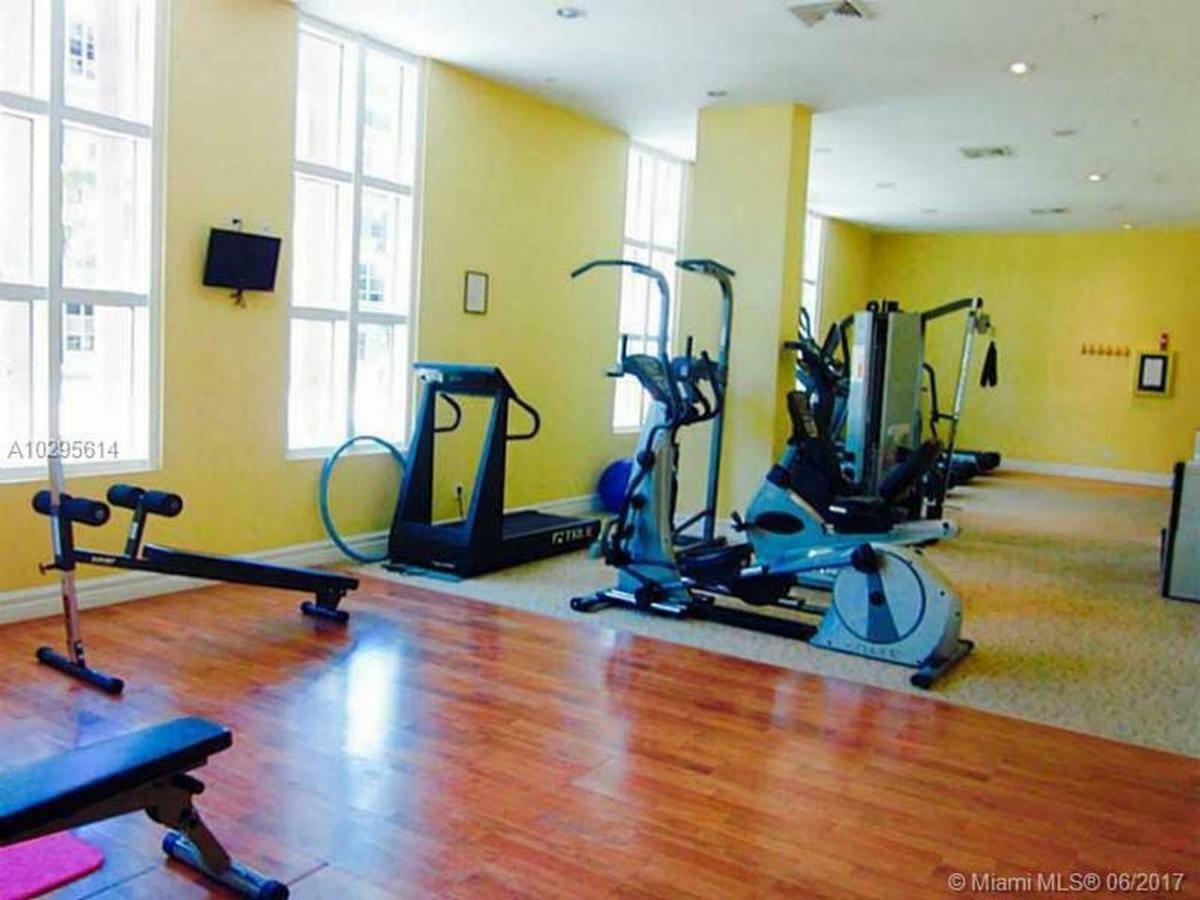 Stylish Modern 2Bd/2Bth Apt. Min To Beach Miami Beach Ngoại thất bức ảnh