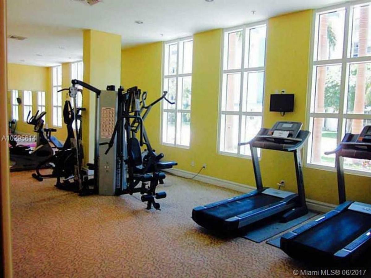 Stylish Modern 2Bd/2Bth Apt. Min To Beach Miami Beach Ngoại thất bức ảnh