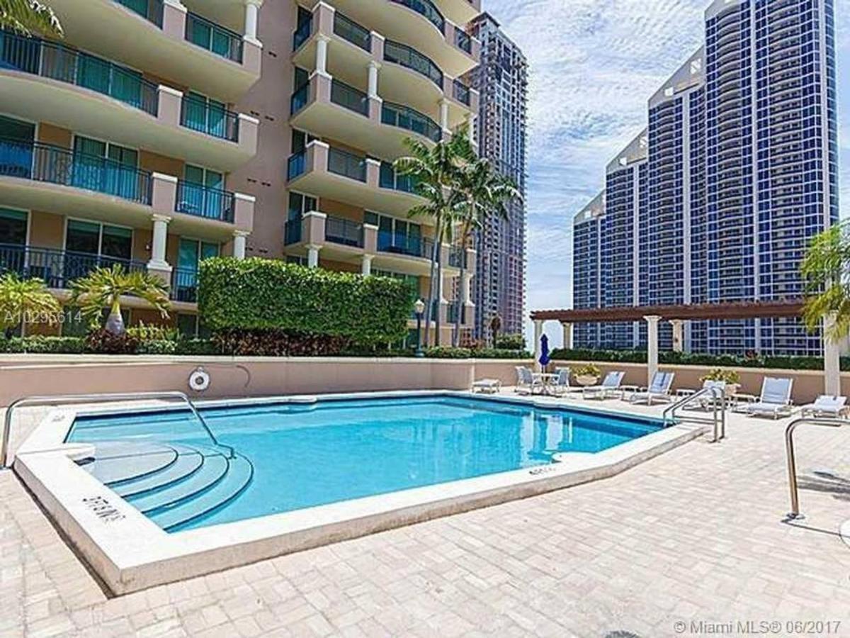 Stylish Modern 2Bd/2Bth Apt. Min To Beach Miami Beach Ngoại thất bức ảnh